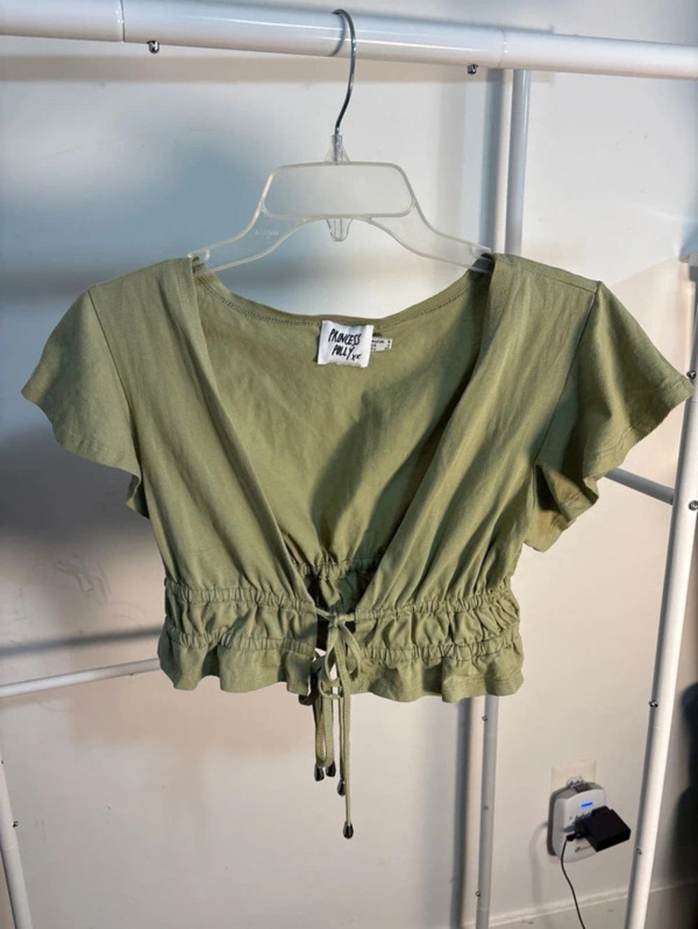 Brand New Princess Polly Green Crop Top - Size US 4